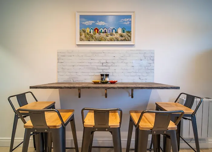 Teach Saoire Ballina (Mayo)